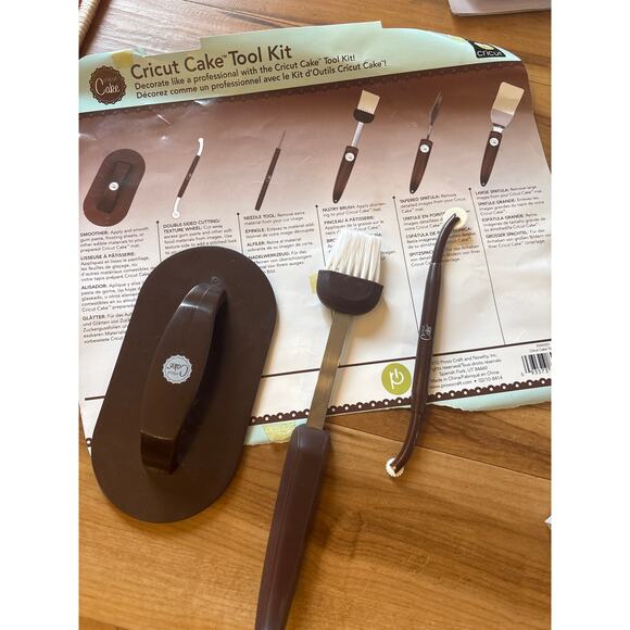 Fondant Cake Decorating Lot Emboss Cut Press Books - Picture 5 of 10